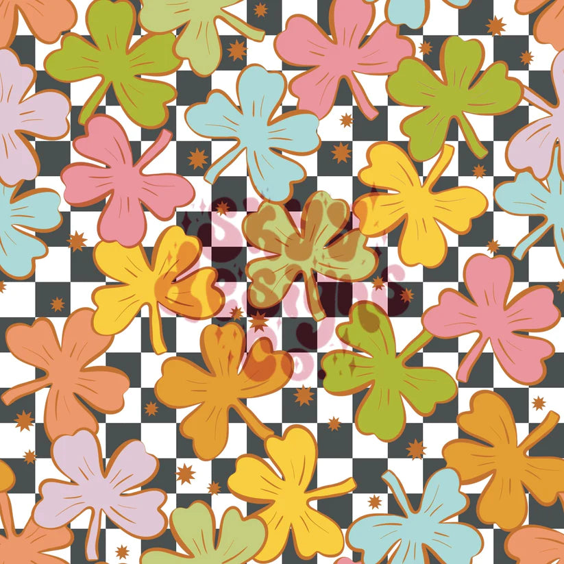 Checkered pastel clovers